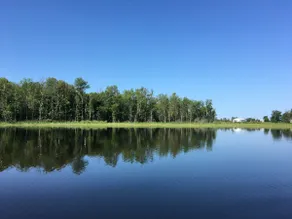Lake Cabin - Image 4