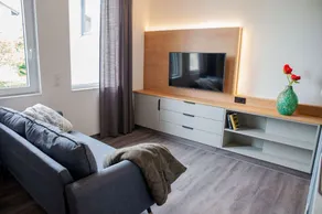 Tasteful city apartment in prime location - Image 3