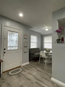 Renovated Guest Suite - Image 4