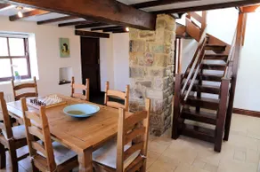 Stowhouse Farm Cottages - Image 3