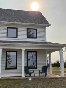 Waterfront Cottage - Spring, Summer & Fall 2025! - Image 3