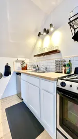 Fin's Studio Suite Apartment, Alma, Fundy Park - Image 4