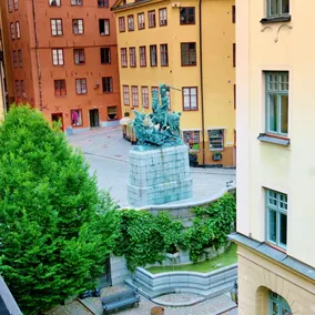 Large Old Town Rooftop Apartment - BALTZAR - Image 3