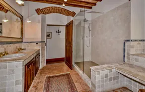 Villa Ari – Private Villa with Pool in Tuscany - Image 5