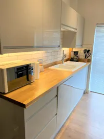 Luxury 2 bed Apartment-Golden Triangle w/ Parking - Image 4