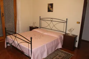 House in Caramagna - Image 5
