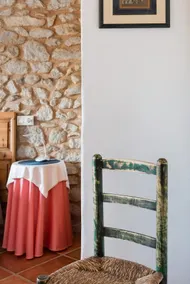 House in a 17th century farmhouse in the Alt Empordà near the beach - Image 4