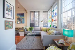 Great House on Palmerston Blvd in downtown Toronto - Image 5