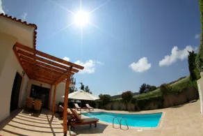 Eve Pissouri Xιnisteri Villa - Image 5