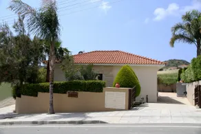 Eve Pissouri Xιnisteri Villa - Image 3