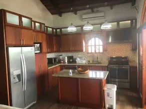 AMAZING OCEAN  VIEWS AND SUNSETS Penthouse #2 - Image 3