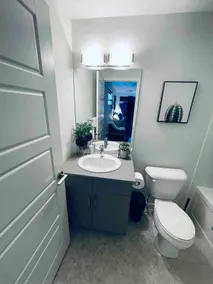 Cozy Private Studio South Osborn-Entire Unit - Image 4