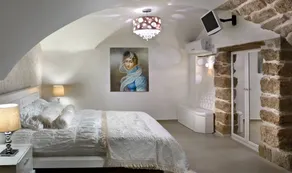 Lighthouse Suite - Acre - Image 3