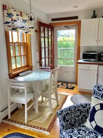 Charming Nautical Cottage: Beach, Tennis & Harbor - Image 4