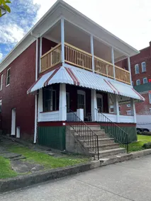 The Historic Hinton View - Image 3