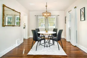 Vintage Modern Gem in Historic Highland Park - Image 4