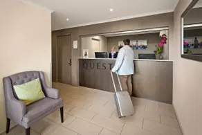 Executive Two Bedroom Apartment - Image 2
