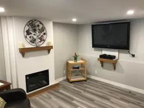 A private Deluxe Suite - Image 4