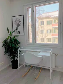 Stylish,Renovated,Sauna,Balcony,Free parking - Image 5