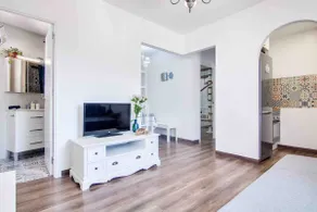 Charming family house on the Spanish coast - Image 3
