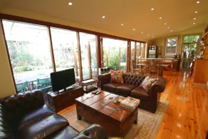 Bishops Garden Retreat - Image 3