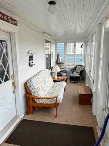 Blue Ribbon House, perfect in town location - Image 3