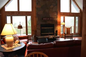 Secluded House with Views - Min to Ski - Image 3