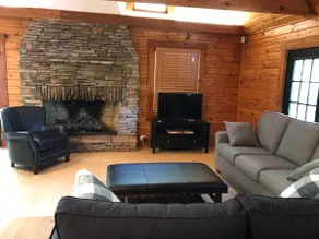 Our sweet retreat-Lakeview & peaceful setting - Image 4
