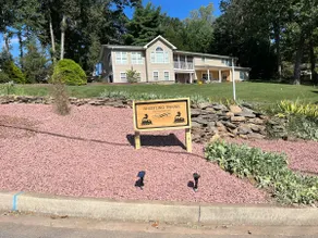 Quiet Apartment in Coolest Small Town in America! - Image 2