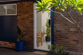 Wangi Bella Vista - New studio - Image 5