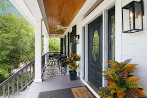 Shangri-La @ Thunderbolt: 5 Bedrooms On Vernon St! - Image 5