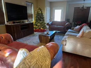 Hillcrest 4br 6 bed, last minute ok, 75” Qled TV!! - Image 5