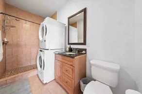 Cozy 1 bdr/1br near downtown - Image 5