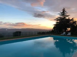 House in the heart of Tuscany - Image 4