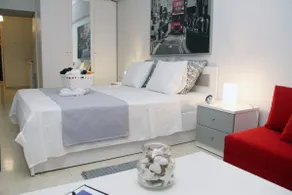 Modern studio in the heart of the city - Image 5