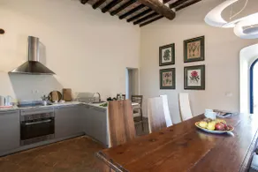 Paluffo Tower House - Image 2