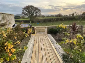 Rural cabin for 2 with hot tub - Image 2