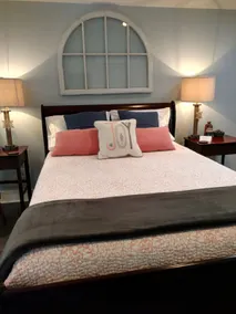 Bramble Cottage: 10 min from Asheville & Blk Mtn - Image 3