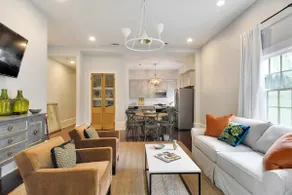 Parade Route Home in the heart of Magazine Street - Image 3