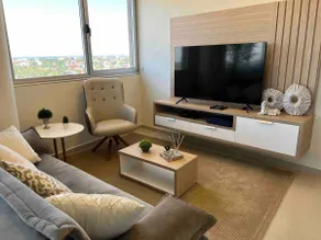Beautiful residential apartment with a pool - Image 4