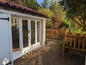 The Old Cart Shed - Image 3