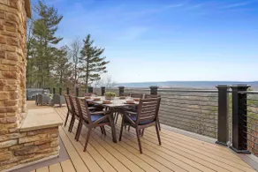 Summer FUN•WowTHE View•Superhost•RELAXClose t Town - Image 4