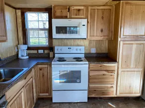 Cozy Cabin on Ranch by Lake Ray Roberts! - Image 4