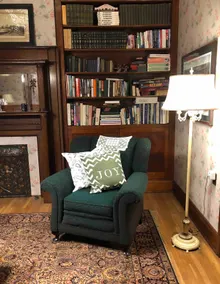 Granny Chic Home. UD area. No cleaning fee. Unique - Image 4