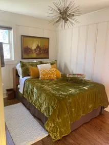 Townside Nook: 2-Blocks to Downtown Sparta - Image 4