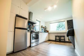 Nelson Beach House | Private Lakefront - Image 4
