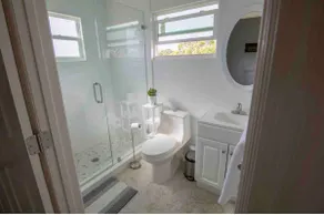 Adorable 2BR/1 Bath guesthouse in the second floor - Image 5