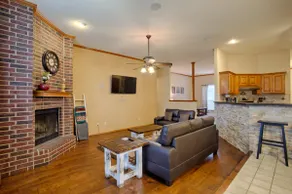 Spacious Comfort; Home Away from Home! - Image 2
