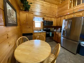 RN-Juin Chalet spécial-privé Gated Montagne Minutes à Pigeon Forge - Image 5