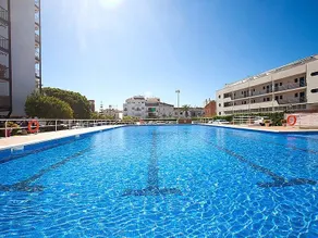 Apartment Sitges, pool & garden, fully renovated - Image 5